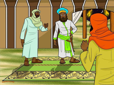 Le lendemain matin, Balaam parla aux messagers et leur dit: “Retournez chez vous. Dieu ne me permet pas de maudire les Israélites.” Les messagers étaient scandalisés. “Le roi te paiera très cher. Tu vas devenir très riche!” Mais Balaam secoua la tête. “Non, dit-il. Je ne puis partir que si Dieu me le permet.”<br/>Ils eurent beau essayer de persuader Balaam, rien n’y fit: Balaam ne changea pas d’avis. Ils remontèrent donc sur leurs chameaux et s’en retournèrent sans lui au pays de Moab.<br/>Le roi Balak fut très surpris de voir que Balaam n’était pas avec les messagers. Il s’était imaginé que le prophète apprécierait grandement de gagner de fortes sommes d’argent et des honneurs. “Yahweh ne permet pas à Balaam de maudire les Israélites, dirent les messagers. Rien de ce que nous avons pu promettre à Balaam n’a pu le faire changer d’avis.”<br/>Le roi allait et venait. Il lui fallait l’aide de Balaam, et vite! “Écoutez, dit-il. Voilà ce que nous allons faire. Offrons encore plus d’argent à Balaam pour maudire les Israélites.” Cette fois-ci, il envoya d’autres messagers, encore plus considérés que les premiers. – Numéro de diapositive 4