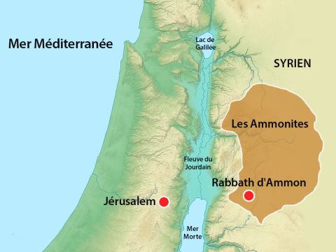 Les Ammonites vivaient dans le royaume d’Ammon à l’est du royaume du roi David, de l’autre côté du Jourdain. Le roi Nachasch ayant fait preuve de bonté envers David, David envoya des émissaires depuis Jérusalem pour exprimer ses condoléances à Hanun. – Numéro de diapositive 2