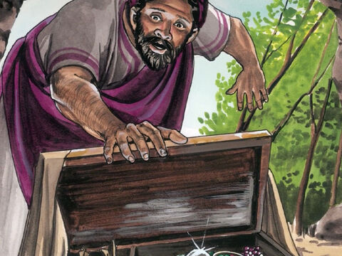 Jésus expliqua: “Le royaume des cieux est encore semblable à un trésor – Numéro de diapositive 1