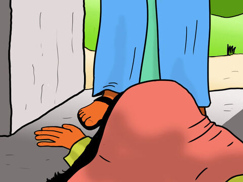 Jésus n’eut besoin que de dire un mot à Marie pour qu’elle comprenne qui se tenait là. Jésus l’appela par son nom: “Marie!” Marie se retourna aussitôt et tomba aux pieds de Jésus. La chose la plus extraordinaire était arrivée! Jésus était ressuscité des morts! – Numéro de diapositive 19
