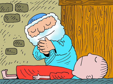 Élisée a continué son chemin jusqu'à la maison de la femme, il est entré dans la pièce et a fermé la porte. Il pria et attendit que Dieu lui dise quoi faire. Et Dieu le fit peu de temps après. – Numéro de diapositive 16